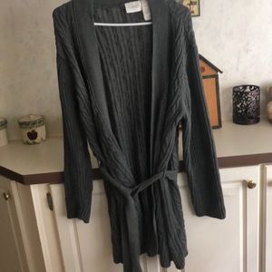 Super warm cardigan !